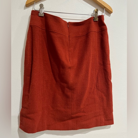 VINTAGE CHANEL BOUTIQUE Wool Blazer & Skirt Set – Size 38 (1998 Collection) - Picture 6 of 8